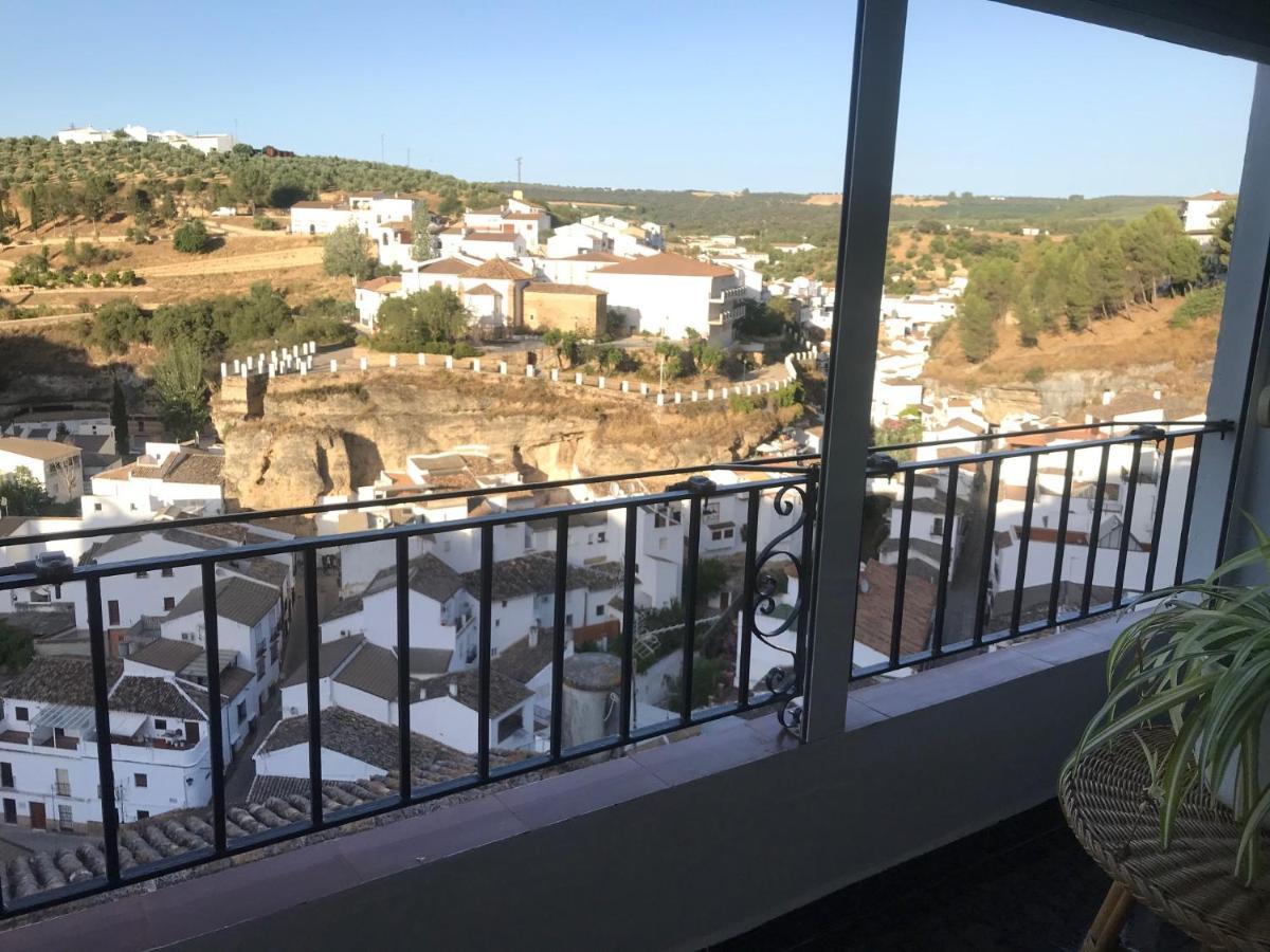 Casa Rural Balcones De Setenil Setenil De Las Bodegas Bagian luar foto